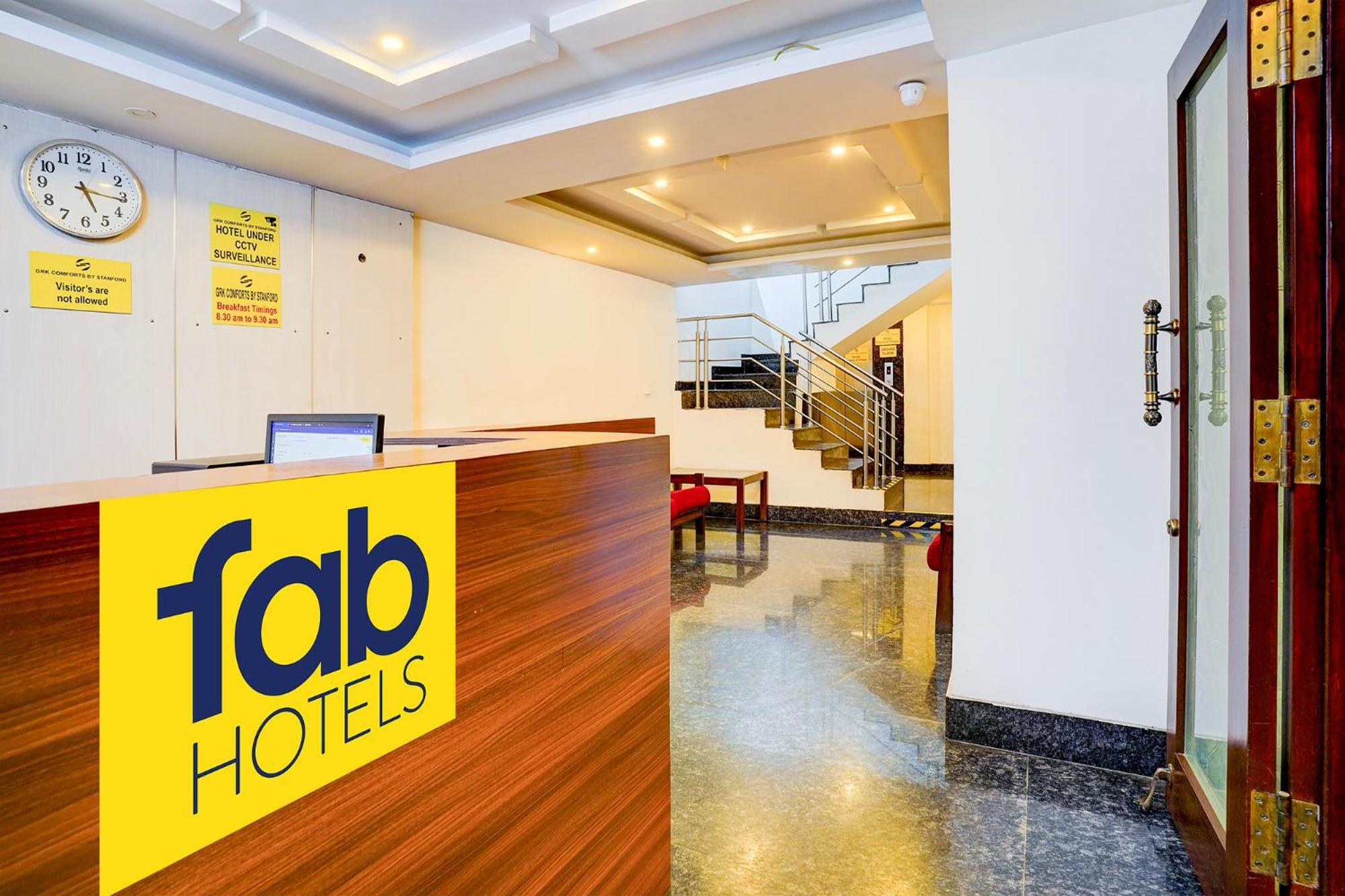 Fabhotel Grk Comforts - Jayanagar バンガロール エクステリア 写真